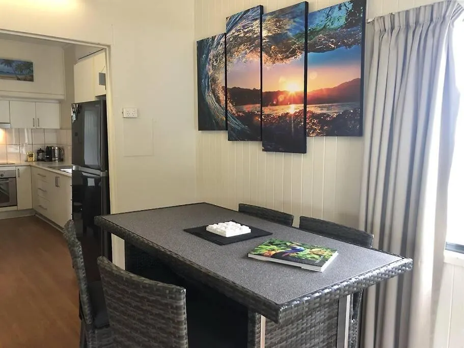 Pina Colada On The Beach - Beachfront - 2 Bedroom Mission Beach Australia