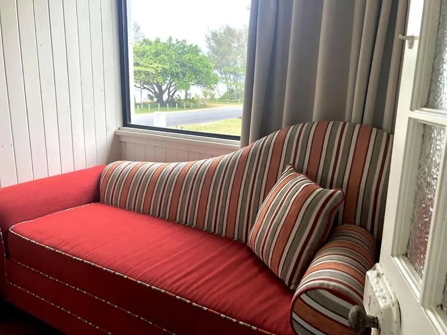 Pina Colada On The Beach - Beachfront - 2 Bedroom Mission Beach Australia